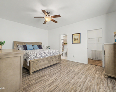 654 E Ranch Road - Photo Thumbnail 17