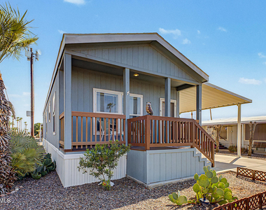 654 E Ranch Road - Photo Thumbnail 5