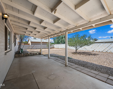 1022 W Elna Rae Street - Photo Thumbnail 5