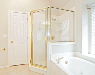 7757 Lancelot Road - Photo Thumbnail 22