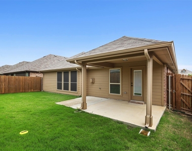 808 Kinghaven Drive - Photo Thumbnail 20