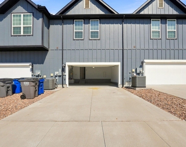 1652 Jessica Drive - Photo Thumbnail 27