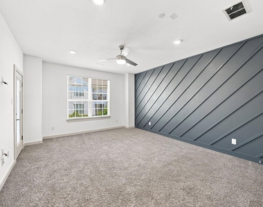 1652 Jessica Drive - Photo Thumbnail 19