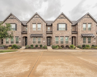 12933 Couture Drive - Photo Thumbnail 32