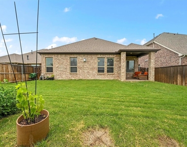 602 Brock Drive - Photo Thumbnail 27