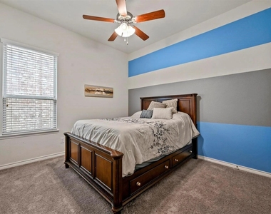 602 Brock Drive - Photo Thumbnail 20