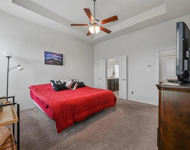 602 Brock Drive - Photo Thumbnail 15