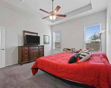 602 Brock Drive - Photo Thumbnail 17