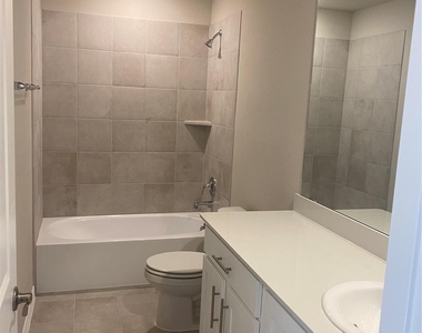 2129 Mustang Way - Photo Thumbnail 31