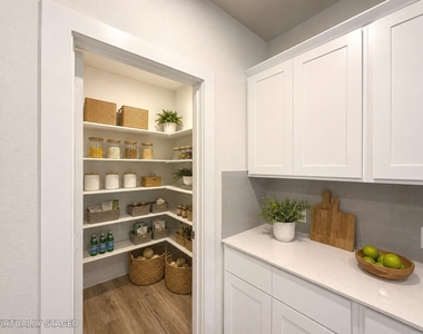 72 Palouse Street - Photo Thumbnail 10