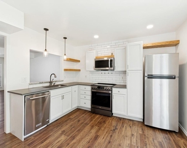 15151 Berry Trail - Photo Thumbnail 6