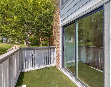 15151 Berry Trail - Photo Thumbnail 20