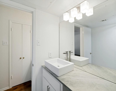 15151 Berry Trail - Photo Thumbnail 13