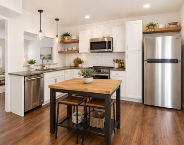 15151 Berry Trail - Photo Thumbnail 5