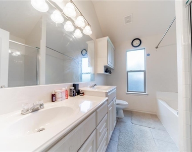 3024 Ortiz Drive - Photo Thumbnail 13