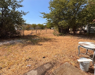 1247 Seminole Drive - Photo Thumbnail 20
