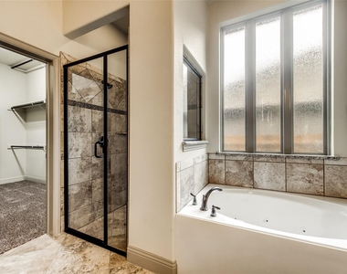 8512 Meadow Sweet Lane - Photo Thumbnail 14