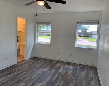 650 Peake - Photo Thumbnail 12
