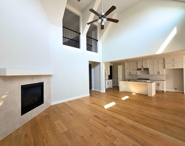 501 Upper Falls Lane - Photo Thumbnail 5