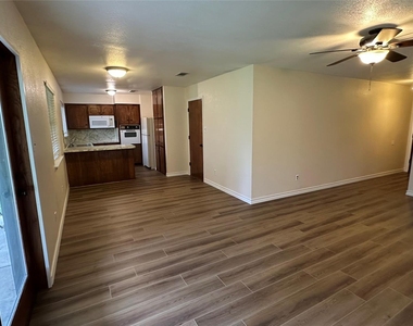 5916 Kary Lynn Drive S - Photo Thumbnail 13