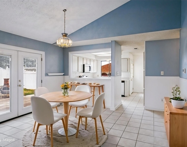 657 Prairie Dell Street - Photo Thumbnail 4