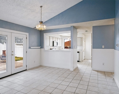 657 Prairie Dell Street - Photo Thumbnail 5