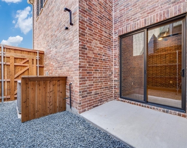 12168 Juno Springs - Photo Thumbnail 11
