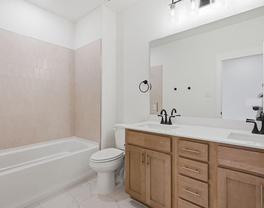 8852 Enclave Way - Photo Thumbnail 23