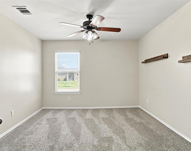 1060 Sadie Street - Photo Thumbnail 11