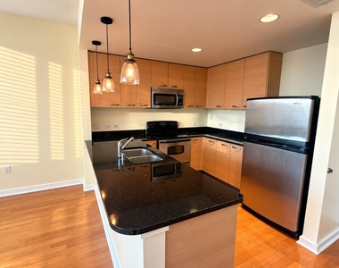 1200 Main Street - Photo Thumbnail 8