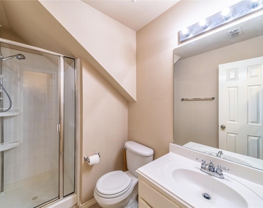 7416 Coronado Avenue - Photo Thumbnail 8