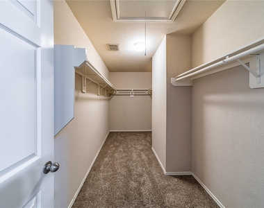 7416 Coronado Avenue - Photo Thumbnail 20