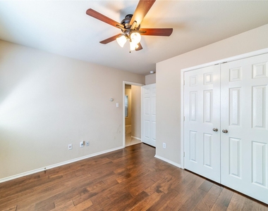 7416 Coronado Avenue - Photo Thumbnail 7