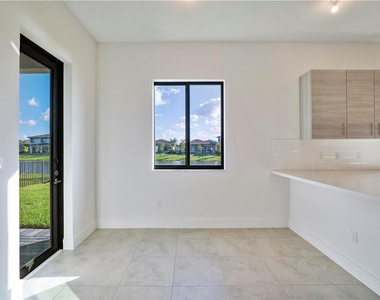10870 Oceano Way - Photo Thumbnail 12