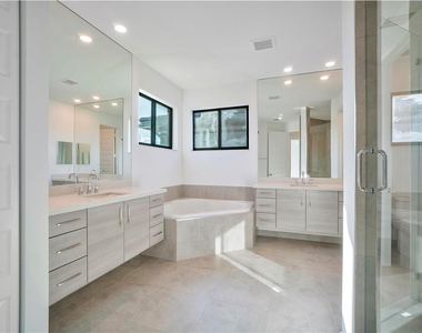 10870 Oceano Way - Photo Thumbnail 39