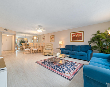 22615 Sw 66th Avenue - Photo Thumbnail 5