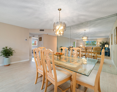 22615 Sw 66th Avenue - Photo Thumbnail 7