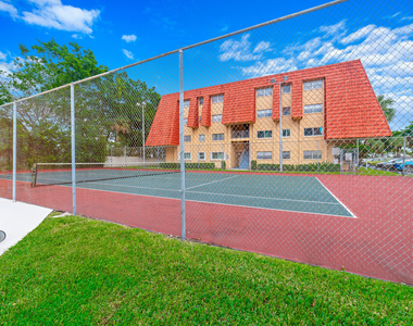 22615 Sw 66th Avenue - Photo Thumbnail 11