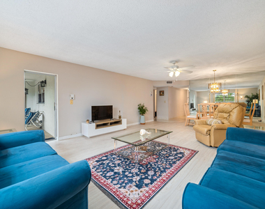 22615 Sw 66th Avenue - Photo Thumbnail 2