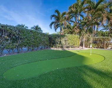 305 N Pompano Beach Boulevard - Photo Thumbnail 36