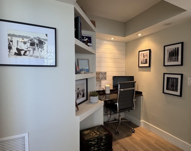 305 N Pompano Beach Boulevard - Photo Thumbnail 12
