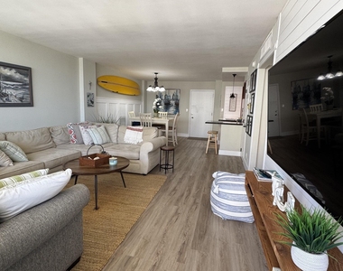 305 N Pompano Beach Boulevard - Photo Thumbnail 11