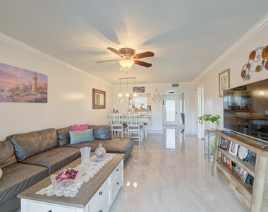 6850 Royal Palm Boulevard - Photo Thumbnail 8