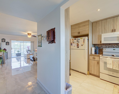 6850 Royal Palm Boulevard - Photo Thumbnail 11