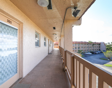 6850 Royal Palm Boulevard - Photo Thumbnail 2