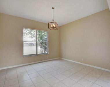 1388 Beacon Circle - Photo Thumbnail 16