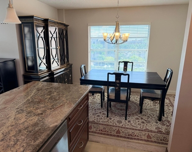 10777 W Sample Road - Photo Thumbnail 12