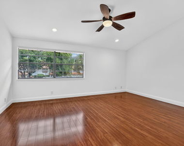7756 La Mirada Drive - Photo Thumbnail 30