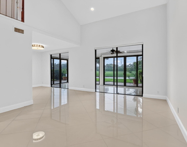 7756 La Mirada Drive - Photo Thumbnail 16