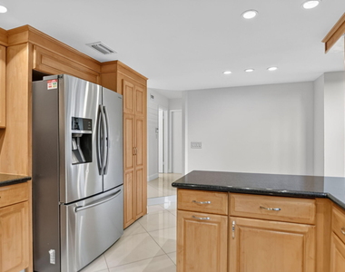 7756 La Mirada Drive - Photo Thumbnail 20